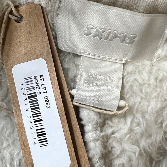 SKIMS Teddy Track Pants High Pile Fleece Bone - Picture 11 of 13